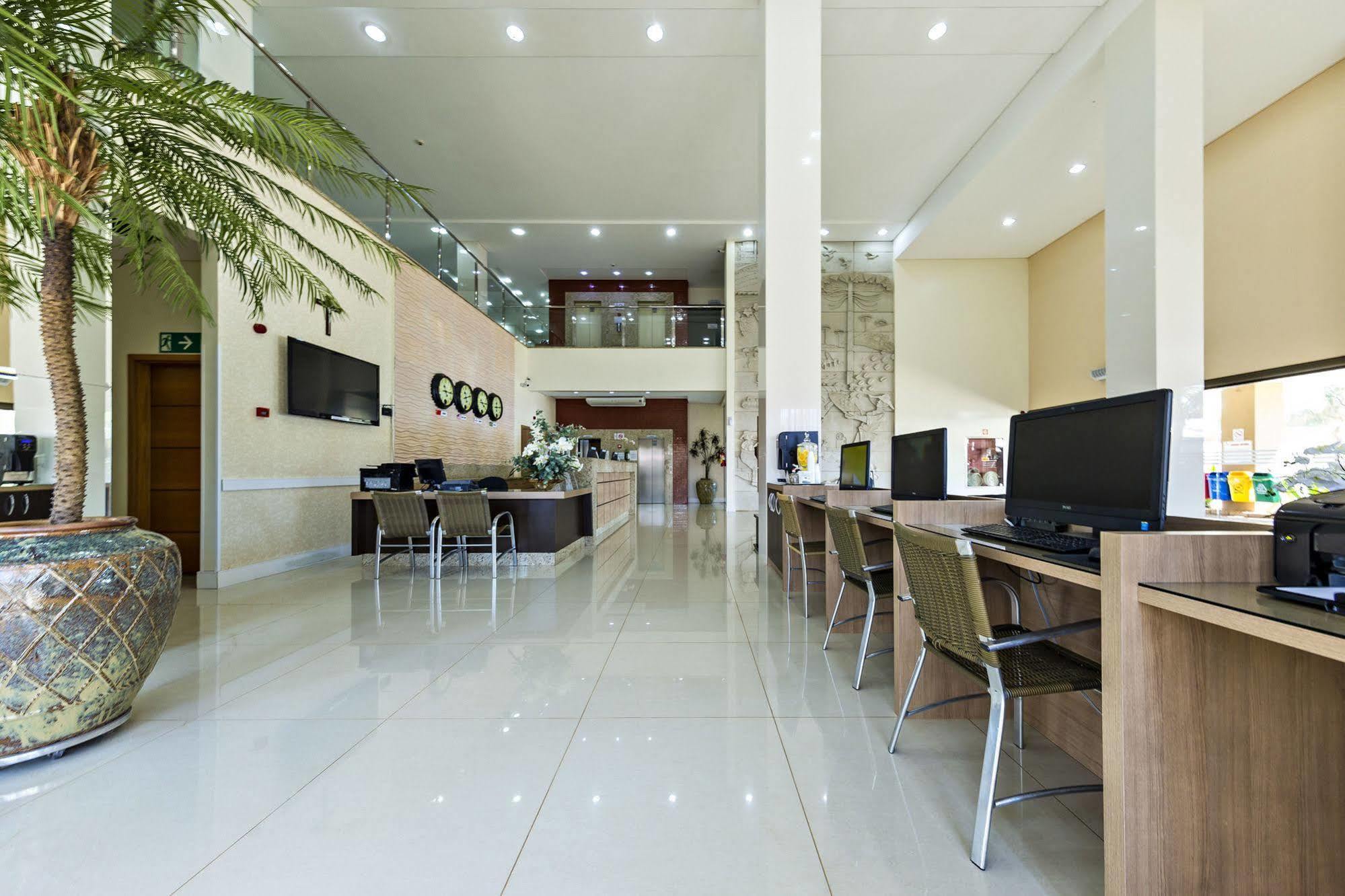 Hotel Thomasi Express Maringá Zewnętrze zdjęcie